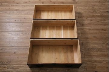 アンティーク家具　和製アンティーク　明治大正期　和の趣あふれる重ね箪笥(和箪笥、衣装箪笥、引き出し)(R-043842)