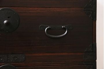 アンティーク家具　和製アンティーク　明治大正期　和の趣あふれる重ね箪笥(和箪笥、衣装箪笥、引き出し)(R-043842)