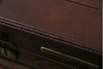 アンティーク雑貨　昭和初期　凝ったデザインがお洒落なトランク(鞄、カバン、収納、ディスプレイ)(R-043844)