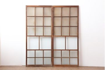 アンティーク建具　和レトロ　味わいとシンプルさが魅力のガラス戸2枚セット(引き戸、建具)(R-043846)