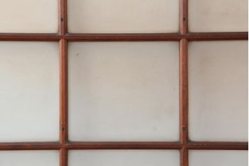 アンティーク建具　和レトロ　味わいとシンプルさが魅力のガラス戸2枚セット(引き戸、建具)(R-043847)