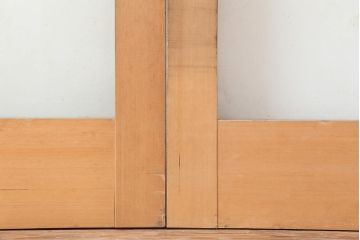 レトロ建具　昭和レトロ　昭和後期　ヒノキ材　素朴な風合いが魅力のガラス戸2枚セット(引き戸、玄関戸)(R-043849)