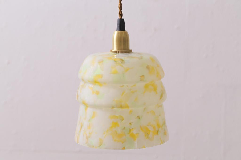 ヴィンテージ照明　イギリスビンテージ　淡い色味のマーブルガラスがおしゃれなペンダントライト(天井照明)(R-043855)