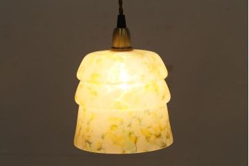 ヴィンテージ照明　イギリスビンテージ　淡い色味のマーブルガラスがおしゃれなペンダントライト(天井照明)(R-043855)