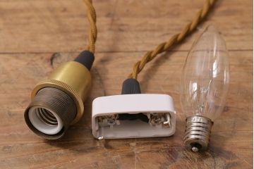 ヴィンテージ照明　イギリスビンテージ　淡い色味のマーブルガラスがおしゃれなペンダントライト(天井照明)(R-043855)