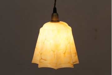 ヴィンテージ照明　イギリスビンテージ　まだらな模様のガラスが目を引くペンダントライト(吊り下げ照明、天井照明)(R-043857)