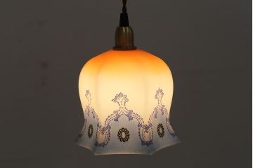 ヴィンテージ照明　イギリスビンテージ　パッと目を惹く個性あふれるペンダントライト(吊り下げ照明、シェード)(R-043861)