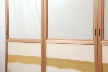 中古　昭和後期　桐紋　明るい和の空間を演出する組子障子戸4枚セット(引き戸、建具)(R-043864)