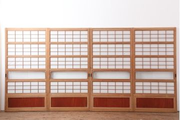 アンティーク建具　昭和中期　腰板ケヤキ材　裏障子付きの格子戸4枚セット(建具、ガラス帯戸、引き戸)(R-043866)