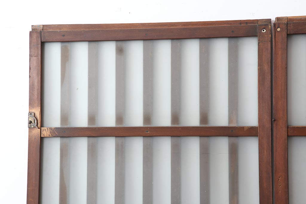 アンティーク建具　昭和中期　すりガラス入りのガラス格子戸2枚セット(建具、引き戸)(R-043869)