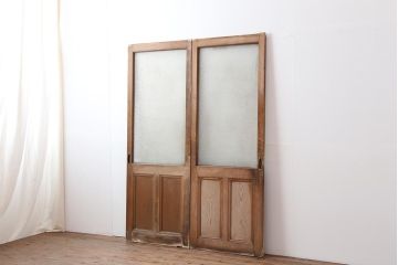 アンティーク建具　昭和初期　ヒノキ材　ダイヤガラス入り　味わいあるガラス引き戸2枚セット(建具、引き戸)(R-043884)
