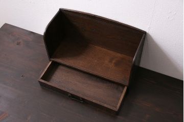 アンティーク雑貨　和製アンティーク　昭和初期　栗材製　引き出し付き　和の趣溢れる本立て(ブックスタンド)(R-043896)