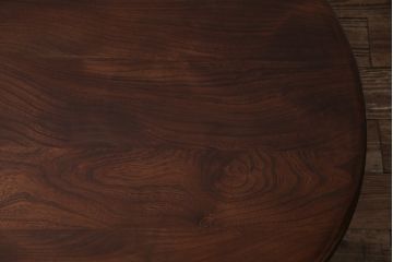 ヴィンテージ家具　イギリス　ERCOL(アーコール)　ニレ材　マガジンラック付き　落ち着いた色合いのコーヒーテーブル(センターテーブル、リビングテーブル、ビンテージ)(R-043901)