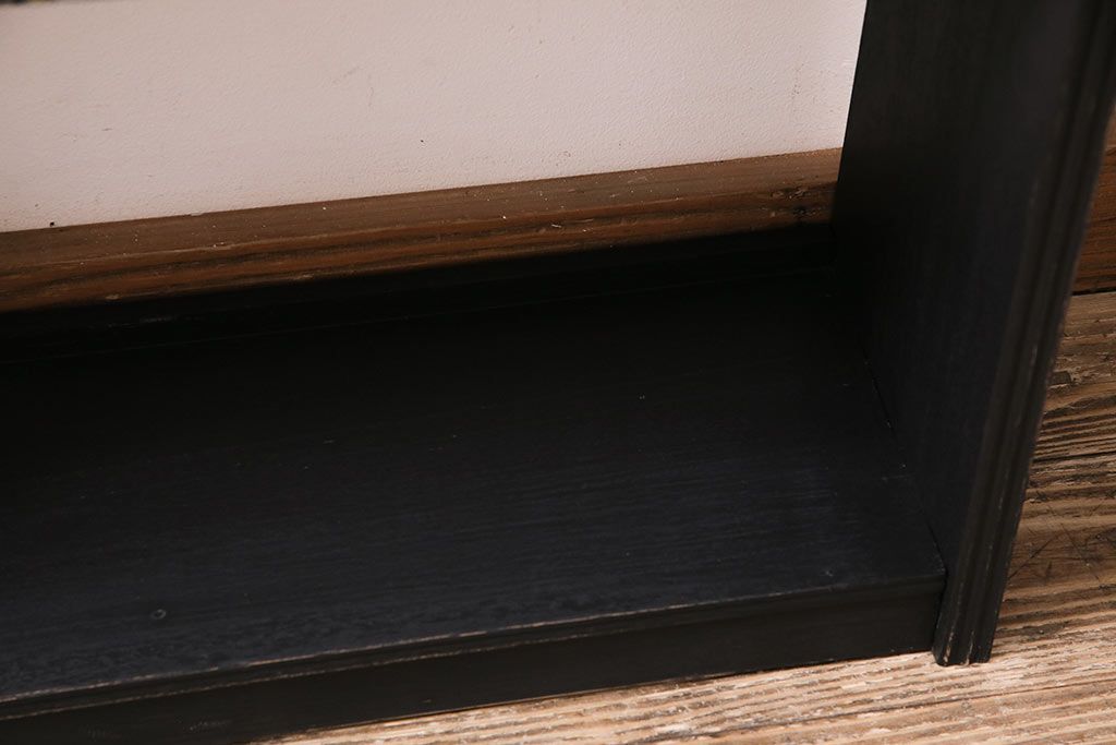 ペイント家具　昭和レトロ　マットブラック　メンズライクな空間におすすめな本棚(ブックシェルフ、収納棚、ラック)(R-043902)