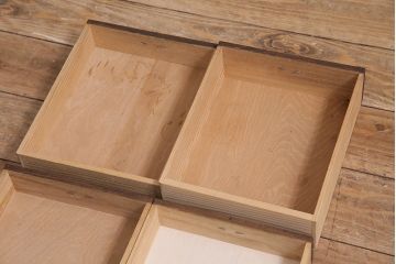 アンティーク家具　和製アンティーク　昭和初期　桐材　渋い和の雰囲気が魅力的な小引き出し(小物収納、卓上収納)(R-043905)