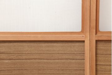 レトロ建具　昭和後期　レトロガラス入り　升格子の障子戸2枚セット(引き戸、ガラス帯戸)(R-043907)