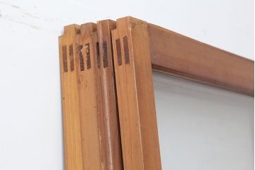 アンティーク建具　昭和後期　レトロガラス入り　シンプルなデザインのガラス戸4枚セット(引き戸)(R-043908)