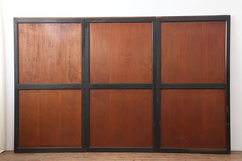 アンティーク建具　明治大正期　上品な和の雰囲気作りにおすすめの板戸3枚セット(帯戸、引き戸)(R-043919)