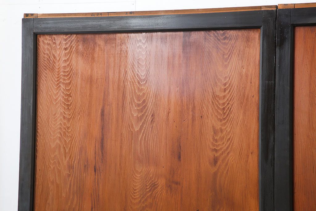 アンティーク建具　明治大正期　上品な和の雰囲気作りにおすすめの板戸3枚セット(帯戸、引き戸)(R-043919)