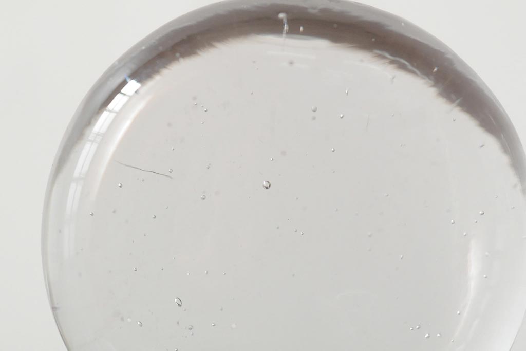 レトロ雑貨　昭和レトロ　蓋付き　おしゃれなディスプレイにおすすめなガラスビン(ガラス瓶、キャニスター)(R-043921)