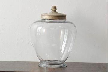 レトロ雑貨　昭和レトロ　蓋がおしゃれな可愛らしい地球瓶(ガラス瓶、ガラスビン)(R-043924)