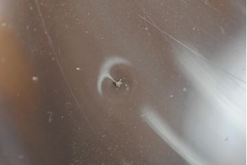 レトロ雑貨　昭和レトロ　蓋がおしゃれな可愛らしい地球瓶(ガラス瓶、ガラスビン)(R-043924)