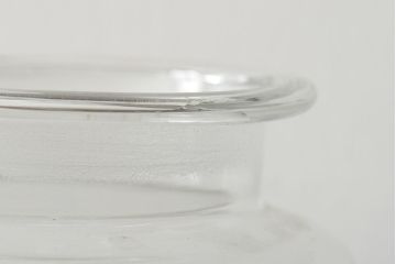 レトロ雑貨　昭和レトロ　蓋付き　おしゃれなディスプレイにおすすめなガラスビン(ガラス瓶、キャニスター)(R-043926)