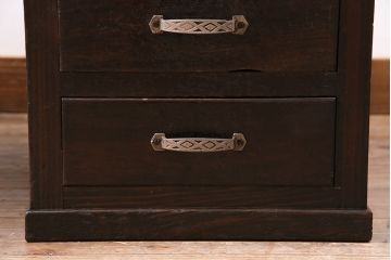レトロ家具　和製アンティーク　味わい深い木肌が魅力の文机(片袖机、ローテーブル、座卓)(R-043942)