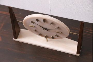 ヴィンテージ雑貨　西ドイツ　MANLEY　大理石風　モダンなデザインがお洒落なテーブルクロック(置き時計、ビンテージ)(R-043945)