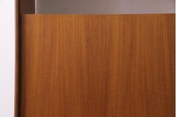 ヴィンテージ家具　G-PLAN(ジープラン)　FORM FIVE　チーク材製　スタイリッシュな佇まいのウォールユニット(キャビネット、収納棚、戸棚、飾り棚、ビンテージ)(R-043949)