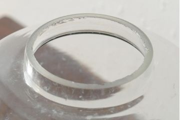 レトロ雑貨　昭和レトロ　丸いフォルムが愛らしい地球瓶(ガラス瓶、ガラスビン)(R-043950)