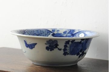 アンティーク雑貨　幕末明治　染付　花蝶図　特大1尺深鉢(和食器、深皿)(R-043952)