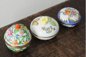 中古　ハンガリー　HEREND(ヘレンド)　ファンタジーコレクション　小物入れ3点セット(ボンボン入れ、西洋陶磁器)(R-043955)