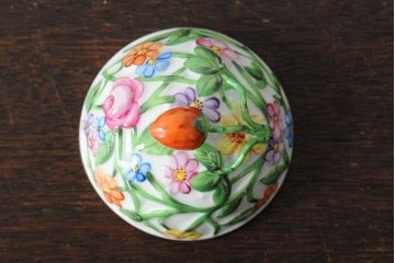 中古　ハンガリー　HEREND(ヘレンド)　ファンタジーコレクション　小物入れ3点セット(ボンボン入れ、西洋陶磁器)(R-043955)