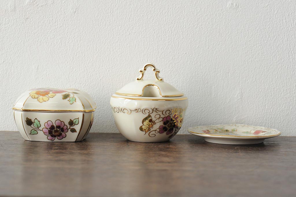 ジョルナイ ZSOLNAY 耳付き大皿 ケーキ皿 7枚セット ハンガリー 希少 ジョルナイ ZSOLNAY 耳付き大皿 ケーキ皿 7枚セット ハンガリー 希少