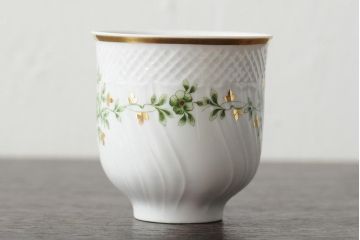 中古　ハンガリー　HOLLOHAZA(ホロハーザ)　Pannonia(パノニア)　カップ&ソーサー2客セット(洋食器)(R-043957)