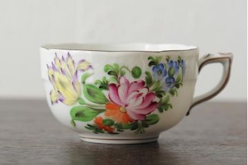 中古　ハンガリー　HEREND(ヘレンド)　チューリップの花束　カップ&ソーサー(西洋陶磁器)(R-043959)