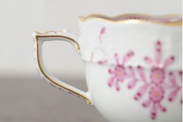 中古　ハンガリー　HEREND(ヘレンド)　インドの華ピンク　カップ&ソーサー(西洋陶磁器)(R-043960)