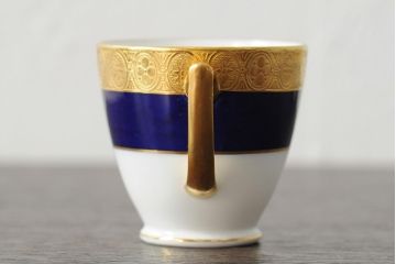 ヴィンテージ　イギリス　MINTON(ミントン)　コバルトブルー　金彩　カップ&ソーサー(デミタスカップ、洋食器、陶磁器、ビンテージ)(R-043963)
