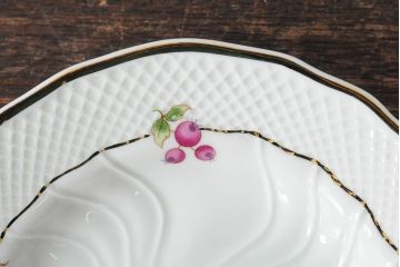 中古　ハンガリー　HOLLOHAZA(ホロハーザ)　Pannonia(パノニア)　木の実　カップ&ソーサー2客セット(洋食器)(R-043964)