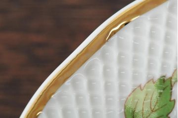 中古　ハンガリー　HOLLOHAZA(ホロハーザ)　Pannonia(パノニア)　木の実　カップ&ソーサー2客セット(洋食器)(R-043964)