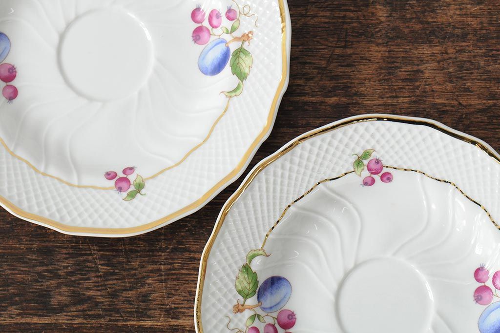 中古　ハンガリー　HOLLOHAZA(ホロハーザ)　Pannonia(パノニア)　木の実　カップ&ソーサー2客セット(洋食器)(R-043964)