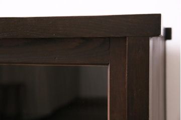 アンティーク家具　和製アンティーク　ヒノキ材　レトロな雰囲気が魅力の鉄脚付き収納棚(ガラス戸棚、サイドボード、キャビネット)(R-043968)