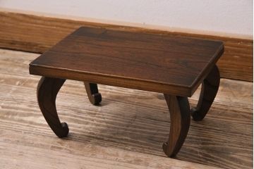 アンティーク家具　和製アンティーク　大正昭和初期　総ケヤキ材　独特の木目が味のある花台(飾り台)(R-043974)
