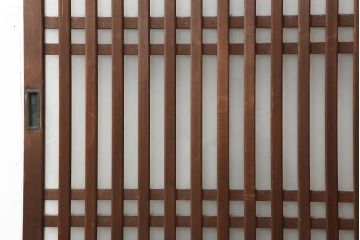 アンティーク建具　昭和中期　ヒノキ材　すりガラス入り　上手物のガラス格子戸2枚セット(引き戸)(R-043986)