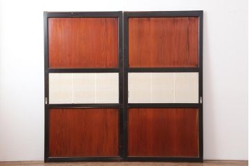 アンティーク建具　明治大正期　上品な空間作りにおすすめの格子帯戸2枚セット(引き戸、障子戸)(R-043989)