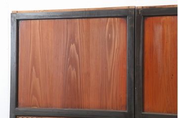 アンティーク建具　明治大正期　上品な空間作りにおすすめの格子帯戸2枚セット(引き戸、障子戸)(R-043990)