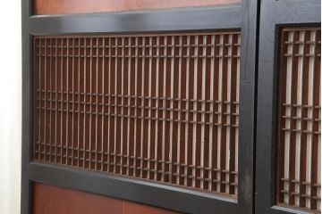 アンティーク建具　明治大正期　上品な空間作りにおすすめの格子帯戸4枚セット(引き戸、障子戸)(R-043992)