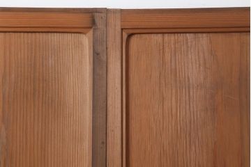 アンティーク建具　昭和中期　幅狭タイプ　一枚板　粋な意匠がおしゃれな板戸2枚セット(建具、引き戸)(R-043998)