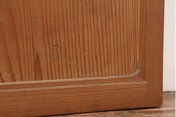 アンティーク建具　昭和中期　幅狭タイプ　一枚板　粋な意匠がおしゃれな板戸2枚セット(建具、引き戸)(R-043998)